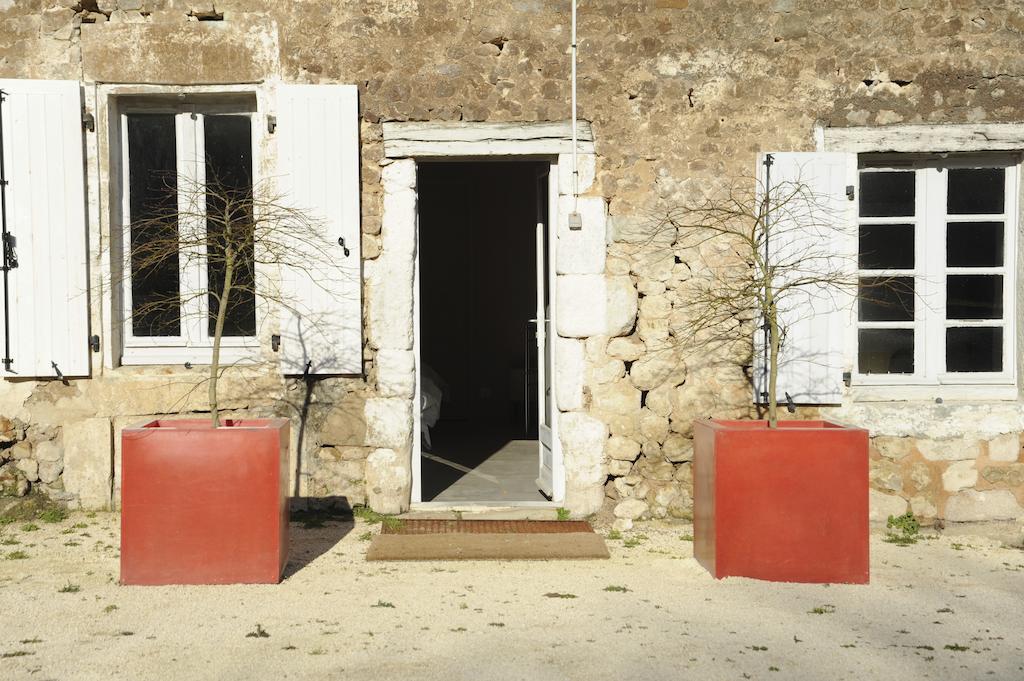 Chateau De Lerse Bed & Breakfast Perignac  Exterior foto
