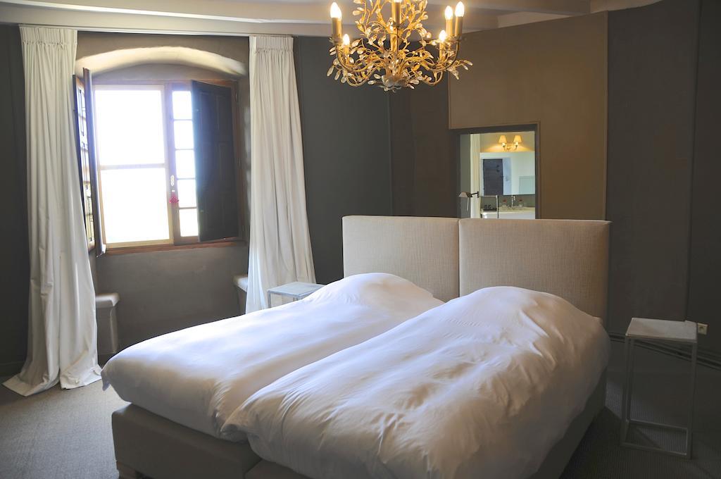 Chateau De Lerse Bed & Breakfast Perignac  Cameră foto