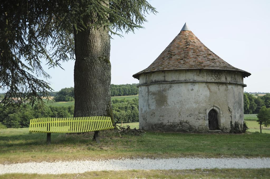 Chateau De Lerse Bed & Breakfast Perignac  Exterior foto